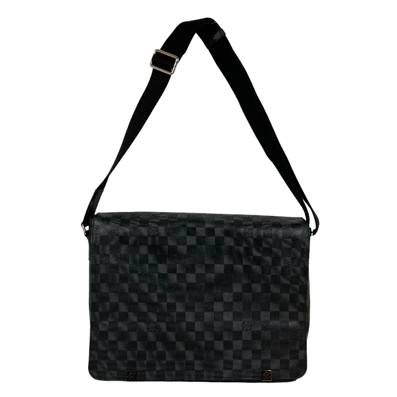 LOUIS VUITTON/Cross Body Bag/Hombre Check/Leather/BLK/damier graphite district GM Cool Men's Skate