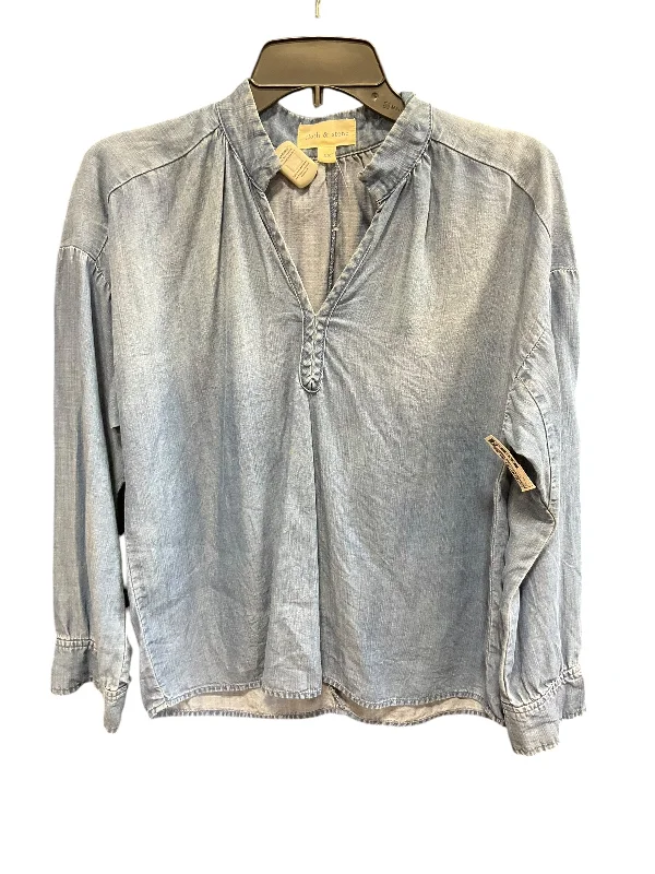 Top Long Sleeve By Cloth & Stone In Blue Denim, Size: Xs Organic