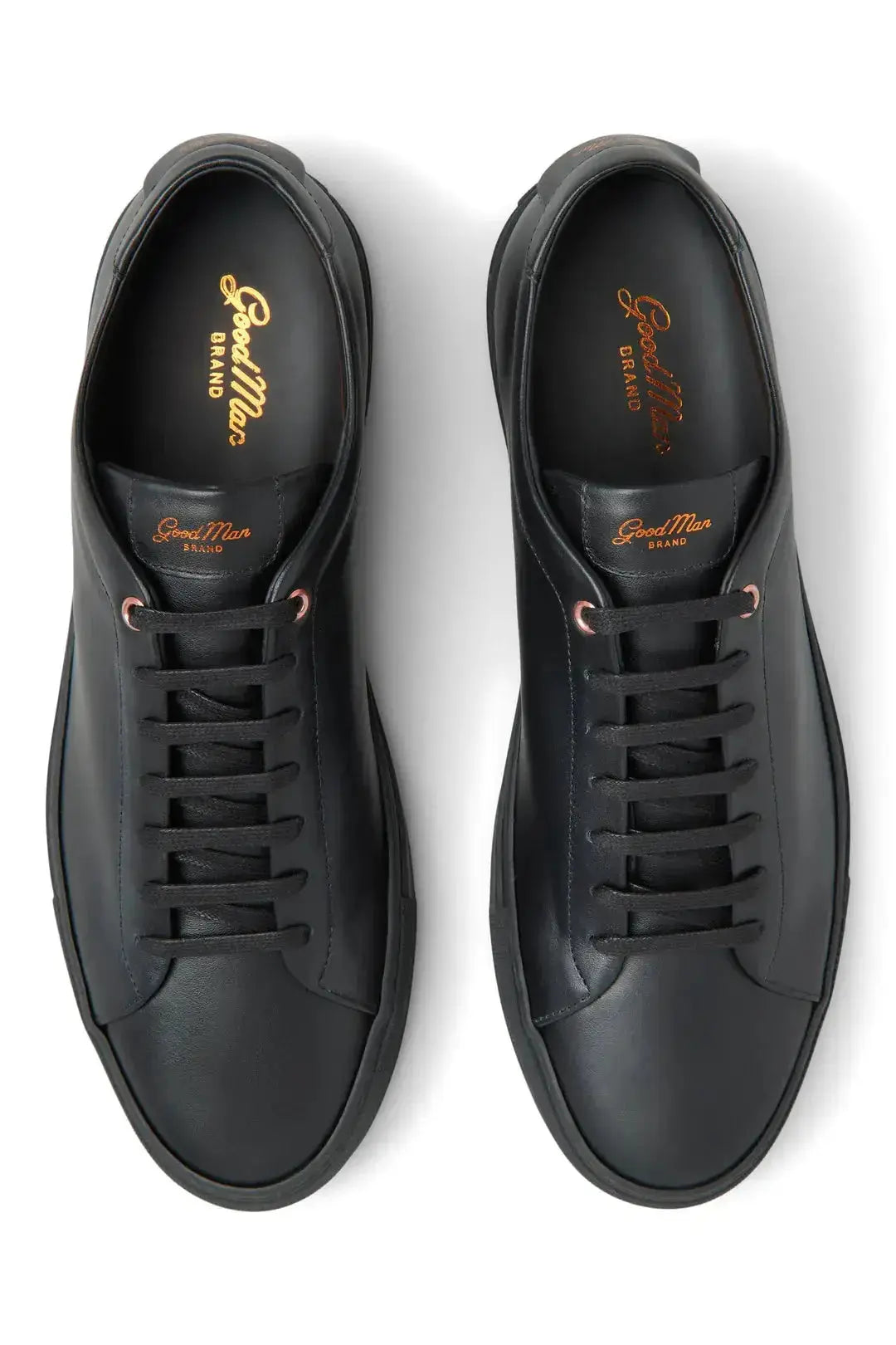 GOOD MAN BRAND | Edge Mono Lo Top Sneaker | Black Refined Men's Hand