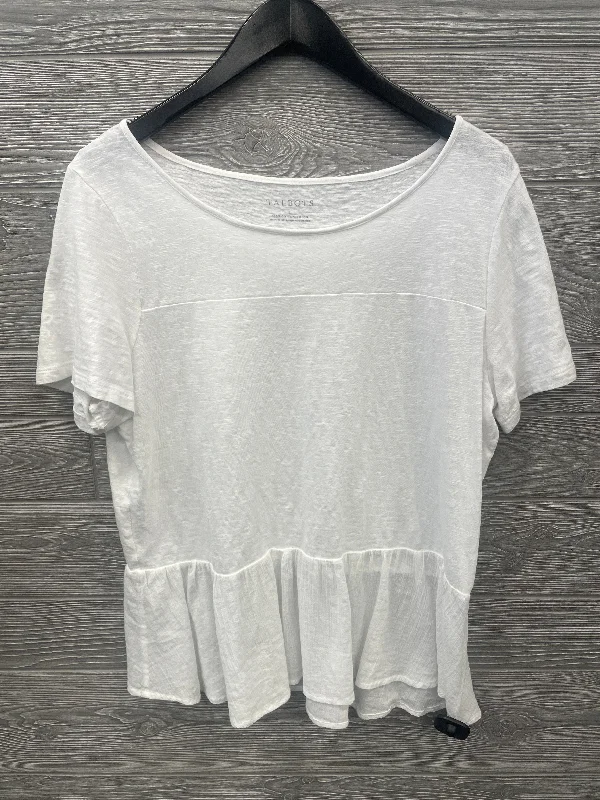 Top Short Sleeve By Talbots In White, Size: L Refined Men's Hand