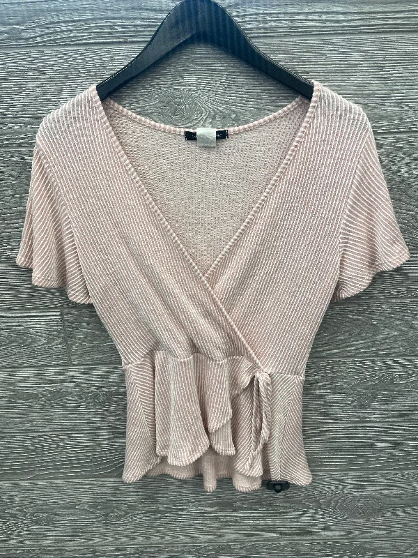 Top Short Sleeve By Caution To The Wind In Pink, Size: L Cclassic Men's Tweed