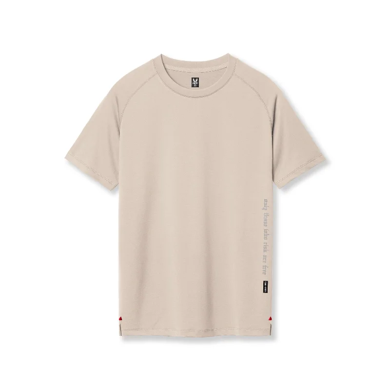 0839. 3D-Lite® 2.0 Lycra® Fitted Tee - Sand Smoke "OTWR"