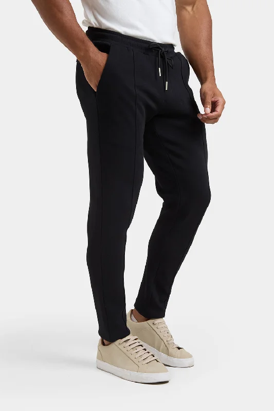 Smart Pique Joggers in Black