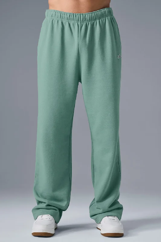 Accolade Straight Leg Sweatpant - Botanical Green